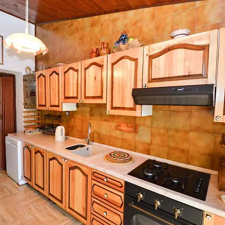 Holiday In Liznjan/istrien 17274 Tatil Evi Ližnjan